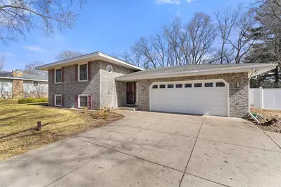 11716 Edgewood Avenue N, Champlin, MN 55316 - Photo 2
