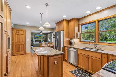 14240 Green View Court, Eden Prairie, MN 55346 - Photo 6