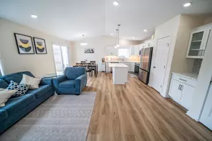 6138 Sandstone St NW, Rochester, MN 55901 - Photo 4