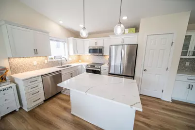 6138 Sandstone Street NW, Rochester, MN 55901 - Photo 10