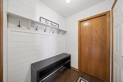 13413 Morgan Avenue S, Burnsville, MN 55337 - Photo 2