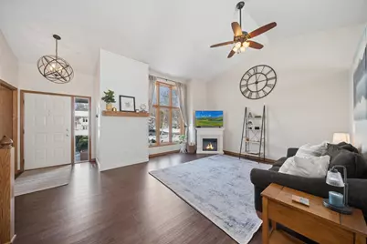 13413 Morgan Avenue S, Burnsville, MN 55337 - Photo 4