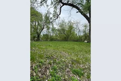 137 Sims Avenue, Saint Paul, MN 55117 - Photo 1