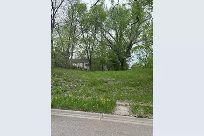 137 Sims Avenue, Saint Paul, MN 55117 - Photo 4