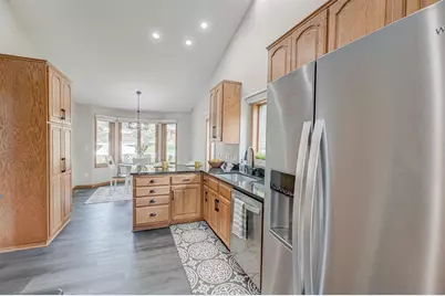 1612 Golf View Drive, River Falls, WI 54022 - Photo 16