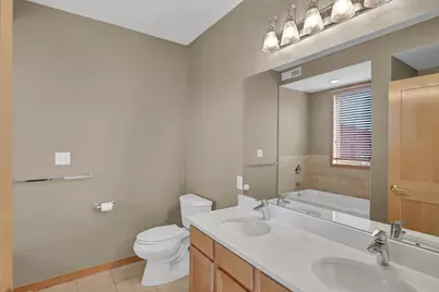 101 S Washington Street #302, Lake City, MN 55041 - Photo 36