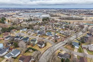 3919 Huntington Ln NW, Rochester, MN 55901 - Photo 40