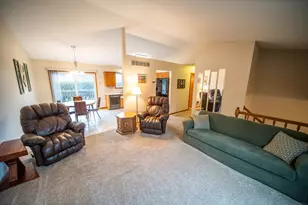 3919 Huntington Ln NW, Rochester, MN 55901 - Photo 6