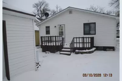 416 6th Street S, Wahpeton,  58075 - Photo 18