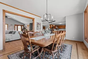 32337 Juniper Rd, Chatfield, MN 55923 - Photo 10