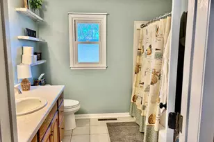 406 Robin Rd, Albert Lea, MN 56007 - Photo 14