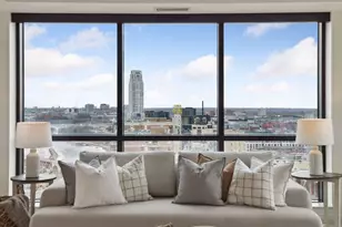 100 3rd Ave S, Minneapolis, MN 55401 - Photo 2