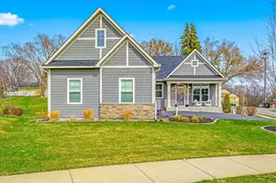 4655 Zircon Ln N, Plymouth, MN 55446 - Photo 2