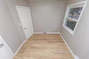 1700 Sherwood Ave, Saint Paul, MN 55106 - Photo 20