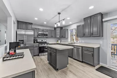 2040 166th Lane NE, Ham Lake, MN 55304 - Photo 8