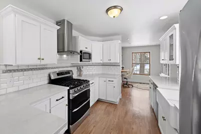 8055 Curtis Lane, Eden Prairie, MN 55347 - Photo 6