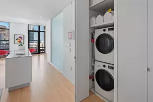 201 S 11th St, Minneapolis, MN 55403 - Photo 12