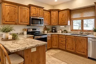 431 Elizabeth Ave, Lake Wilson, MN 56151 - Photo 4