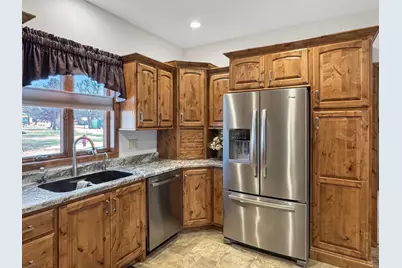 431 Elizabeth Avenue, Lake Wilson, MN 56151 - Photo 8