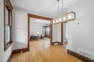 909 22nd Ave NE, Minneapolis, MN 55418 - Photo 8