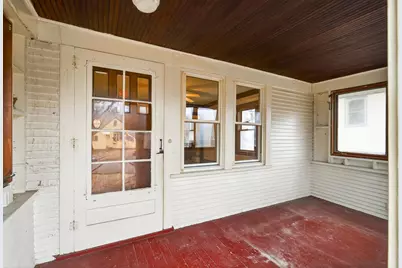 1885 Hawthorne Avenue E, Saint Paul, MN 55119 - Photo 2