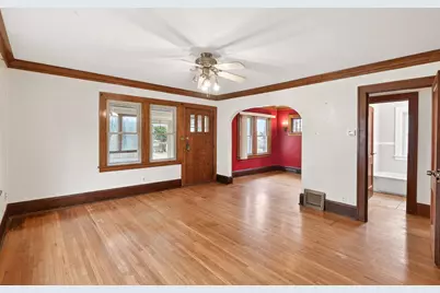 1885 Hawthorne Avenue E, Saint Paul, MN 55119 - Photo 12