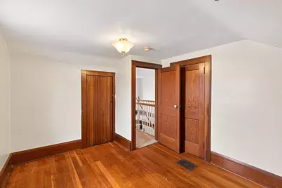 1885 Hawthorne Avenue E, Saint Paul, MN 55119 - Photo 10