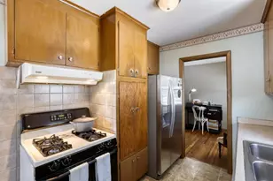 5916 Quail Ave N, Crystal, MN 55429 - Photo 8