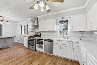 4497 S Oak Leaf Court, Vadnais Heights, MN 55127 - Photo 6