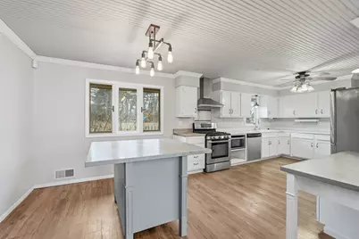 4497 S Oak Leaf Court, Vadnais Heights, MN 55127 - Photo 4