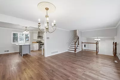 4497 S Oak Leaf Court, Vadnais Heights, MN 55127 - Photo 8