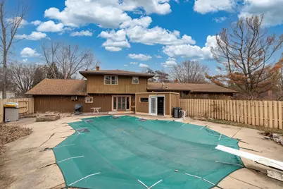 4497 S Oak Leaf Court, Vadnais Heights, MN 55127 - Photo 24