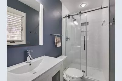 11014 Stanley Curve, Bloomington, MN 55437 - Photo 20