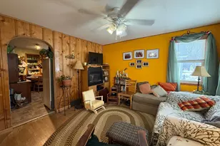 124 State Ave N, Thief River Falls, MN 56701 - Photo 6