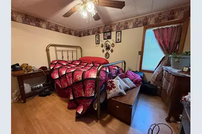 124 State Avenue N, Thief River Falls, MN 56701 - Photo 12