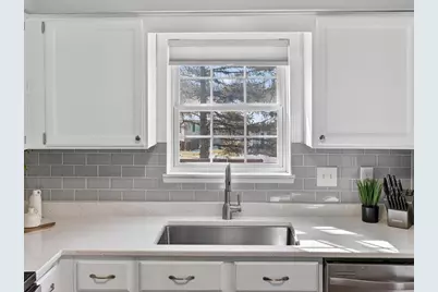 10675 Sherman Drive, Eden Prairie, MN 55347 - Photo 12