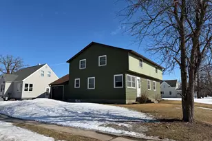 401 Center St E, Roseau, MN 56751 - Photo 28