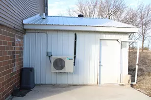 10142 225th St, Silver Lake, MN 55381 - Photo 34