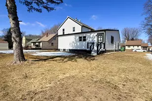 120 W Okabena St, Worthington, MN 56187 - Photo 28