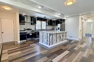 120 W Okabena St, Worthington, MN 56187 - Photo 10