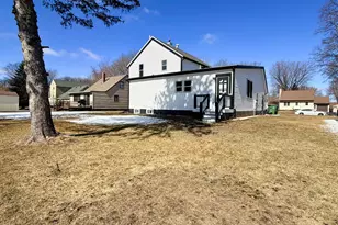 120 W Okabena St, Worthington, MN 56187 - Photo 28