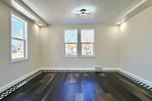 120 W Okabena St, Worthington, MN 56187 - Photo 8