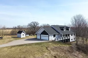 17531 County 41 Blvd, Red Wing, MN 55066 - Photo 8