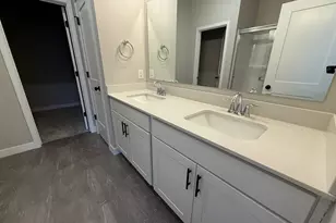 10412 Robinwood Rd, Chaska, MN 55318 - Photo 6