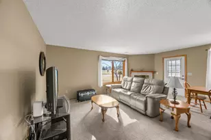 5445 Orleans Ln N, Plymouth, MN 55442 - Photo 4