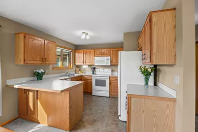 5445 Orleans Lane N #1, Plymouth, MN 55442 - Photo 8