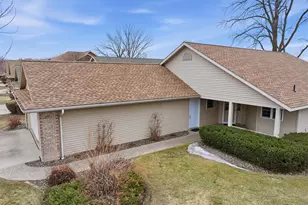 321 15th Ave NW, Willmar, MN 56201 - Photo 4