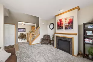 4478 Rosemary Way, Hugo, MN 55038 - Photo 4