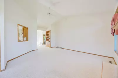 302 Fairway Drive, Casselton, ND 58012 - Photo 22