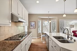 6077 Clarion Cir, Minnetonka, MN 55343 - Photo 28